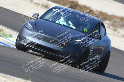 media/Nov-08-2025-Speed Ventures (Sat) [[1c7a6332f5]]/TC B/Session 1 (Turn 3)/